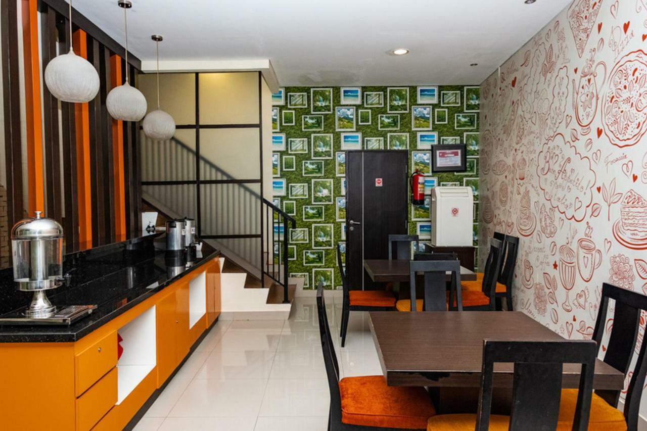 Reddoorz @ Pelita Raya Rappocini Hotel Makassar Buitenkant foto