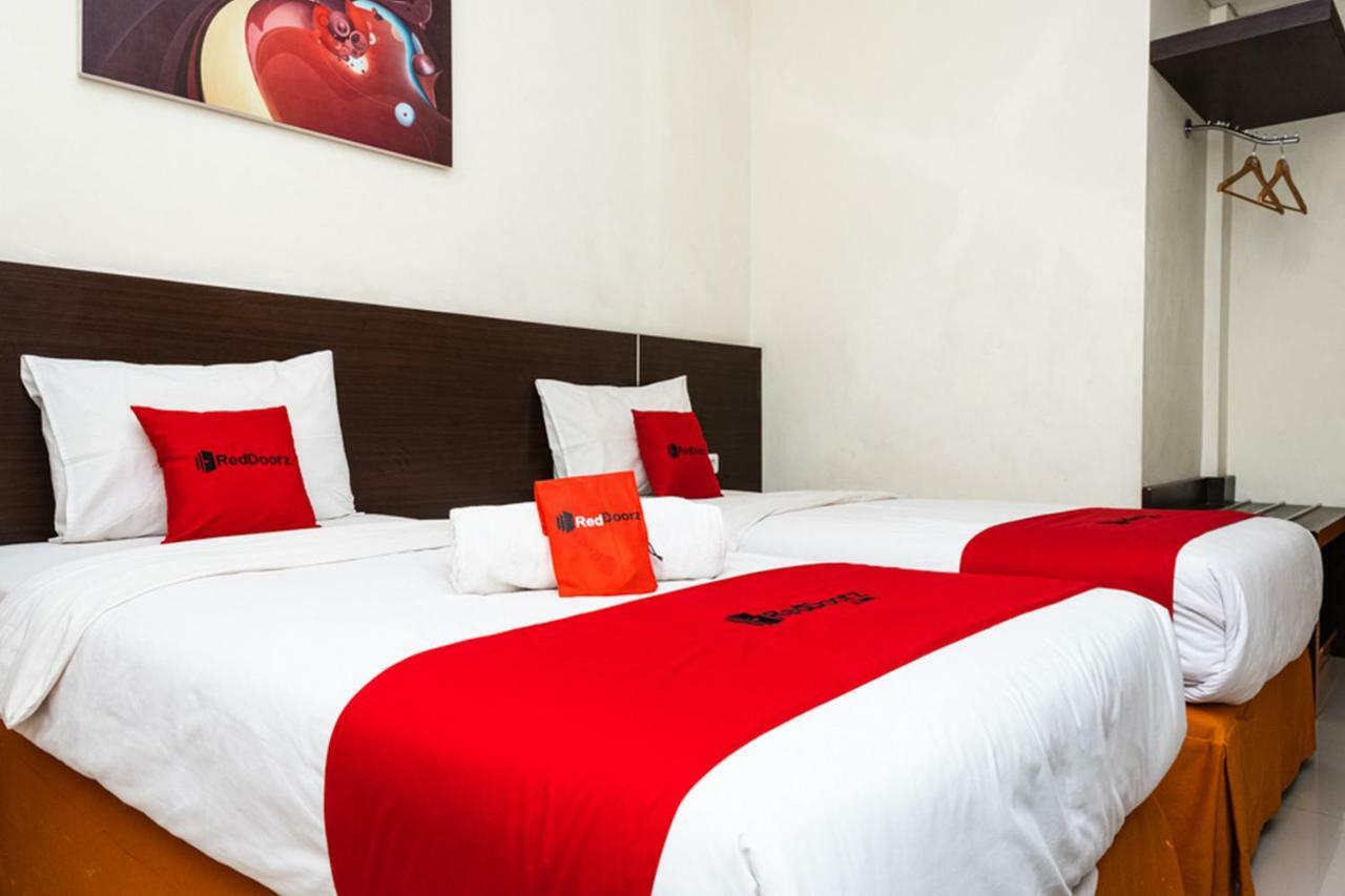 Reddoorz @ Pelita Raya Rappocini Hotel Makassar Buitenkant foto