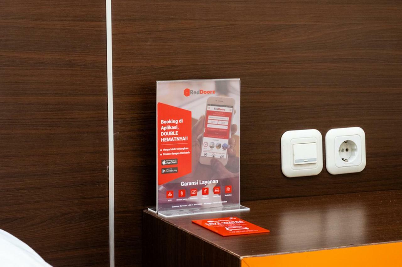 Reddoorz @ Pelita Raya Rappocini Hotel Makassar Buitenkant foto