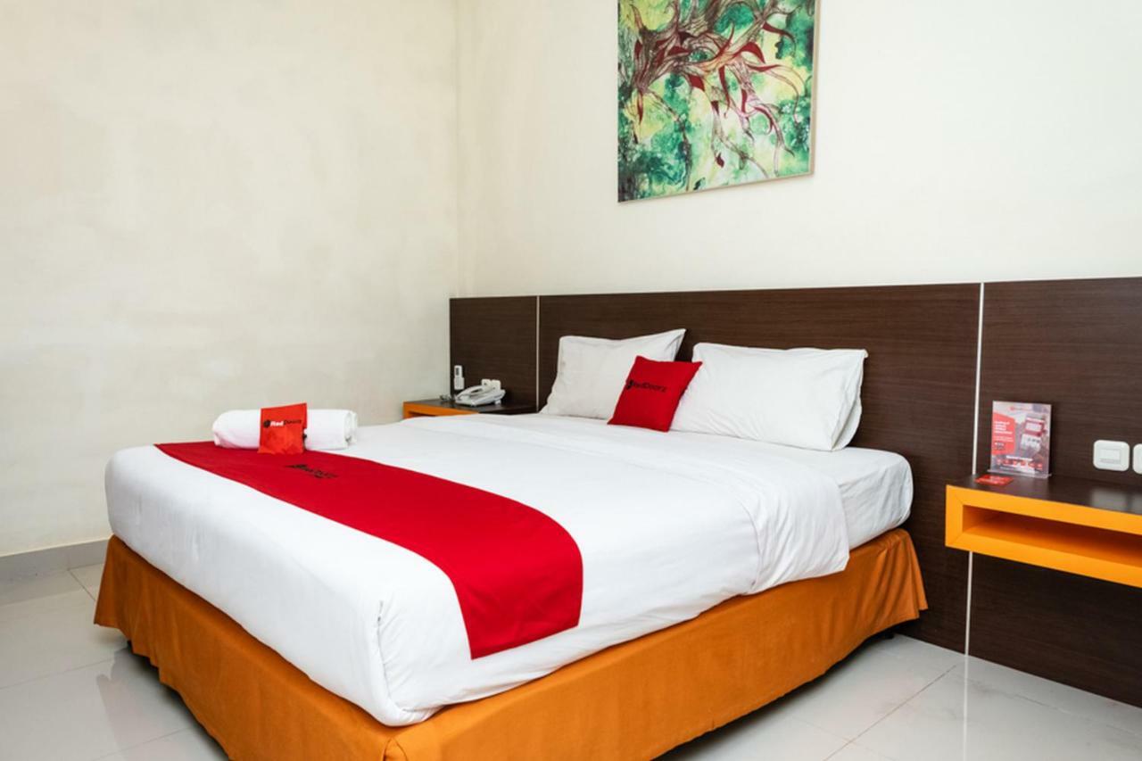 Reddoorz @ Pelita Raya Rappocini Hotel Makassar Buitenkant foto
