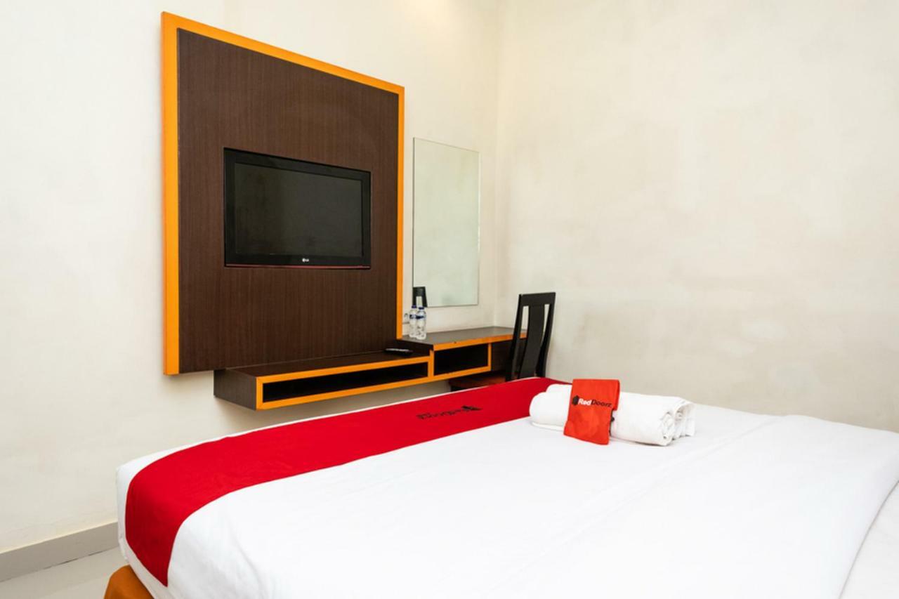Reddoorz @ Pelita Raya Rappocini Hotel Makassar Buitenkant foto