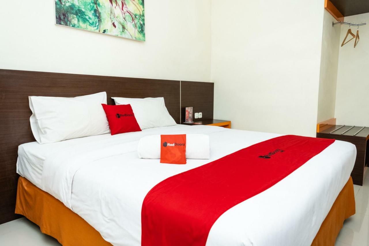 Reddoorz @ Pelita Raya Rappocini Hotel Makassar Buitenkant foto
