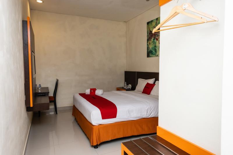 Reddoorz @ Pelita Raya Rappocini Hotel Makassar Buitenkant foto